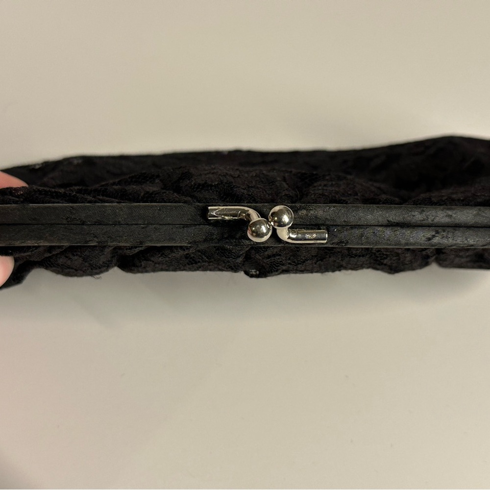 Vintage Black Lace Clutch - Picture 5 of 7
